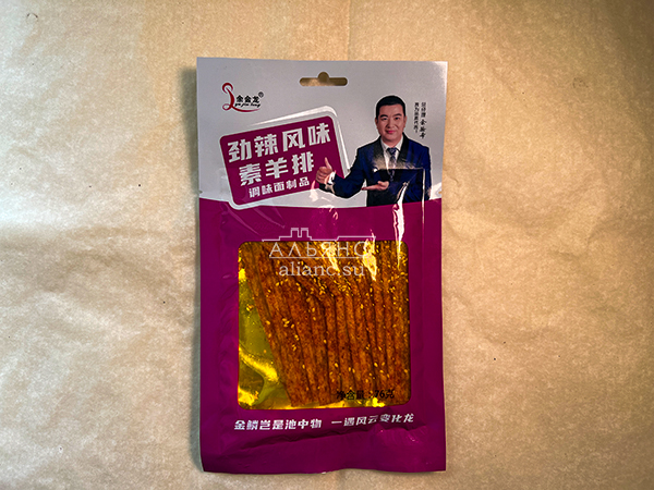 Мучные полоски МАЛИНОВЫЕ со вкусом острых бараньих рёбрышек 76 гр в Волгограде